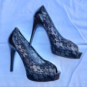 Guess Open toe Black Lacy Heels